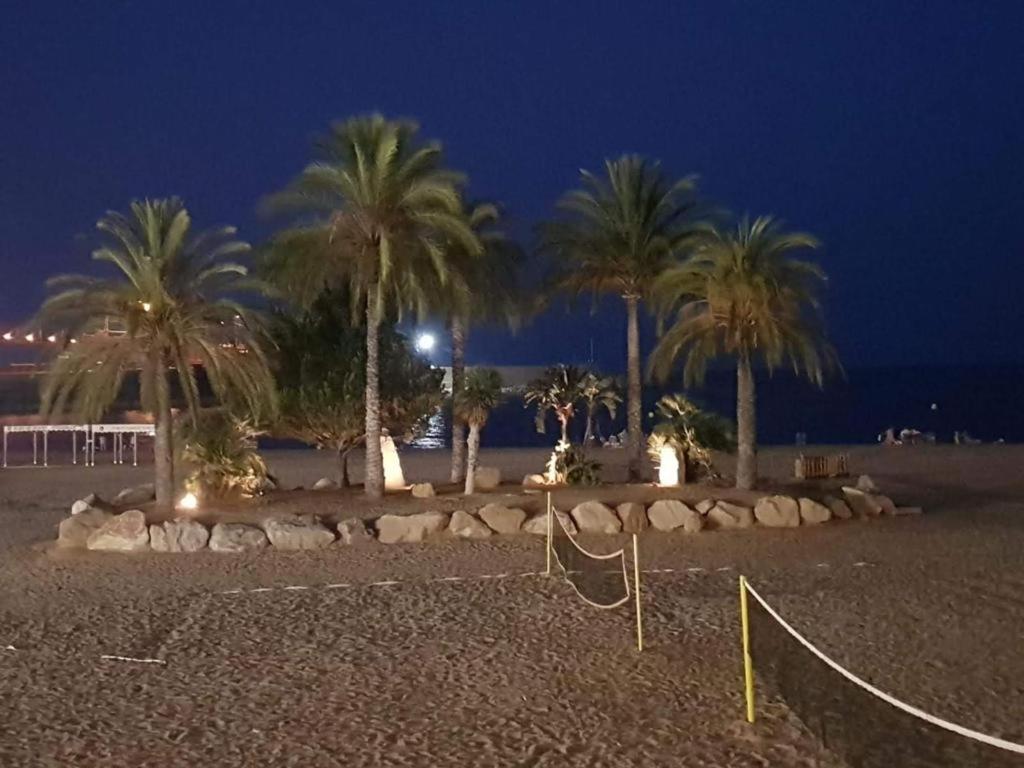 Bea Laguna Beach Vera Playa - Private Jacuzzi Εξωτερικό φωτογραφία